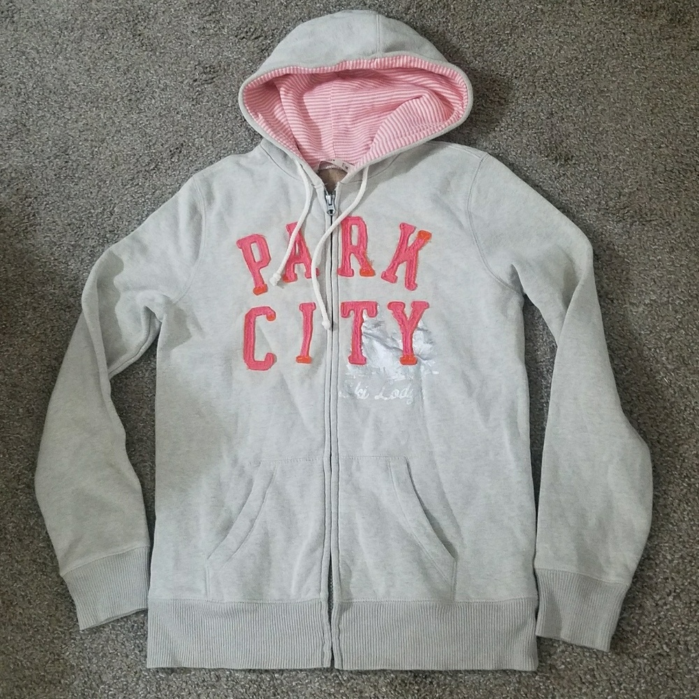 💜Old Navy Hooded Sweatshirt